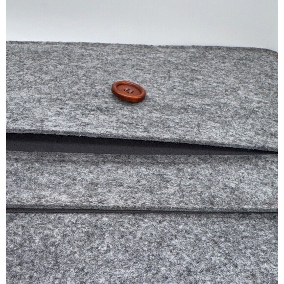 Felt Ipad/tablet Sleeve NWOT Universal 10.50 x 8.25 inches Gray Lined - Picture 8 of 12